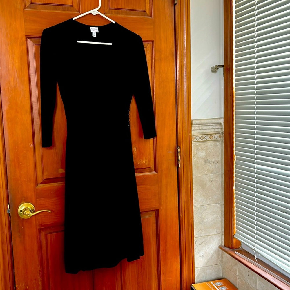 XS Black Isaac Mizrahi faux wrap dress